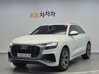 아우디 Q8